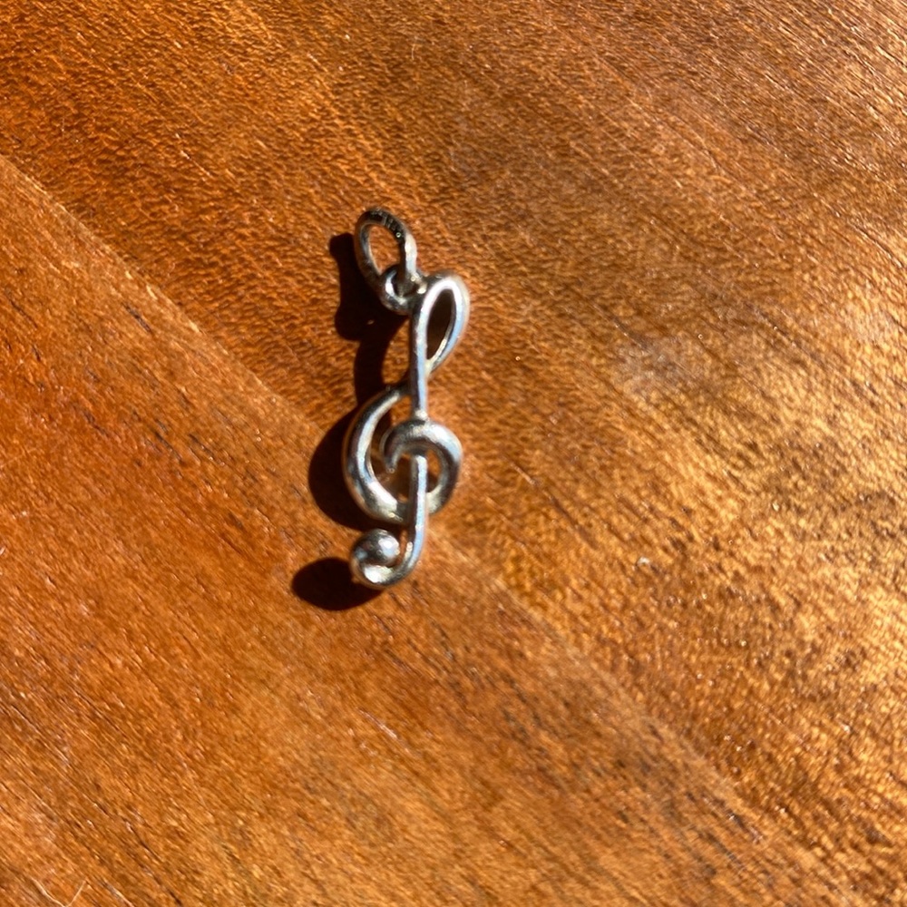 Silver Treble Clef Charm Pendant
